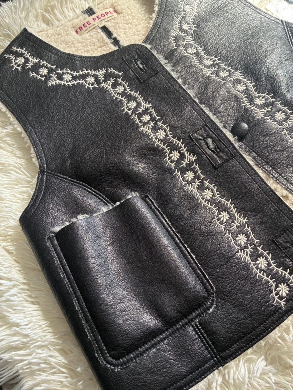 Free People Black Faux-Leather Sherpa Vest with White Embroidery - Picture 5 of 7